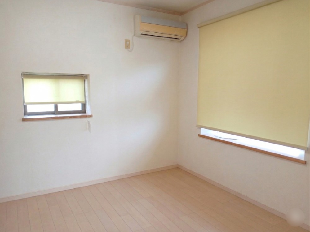 シンプルデザインの内装です。