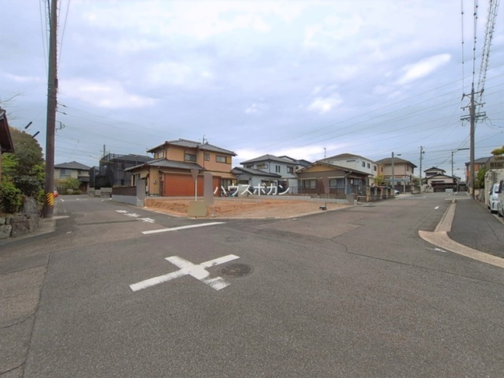 スーパー・コンビニまで徒歩約10分圏内☆