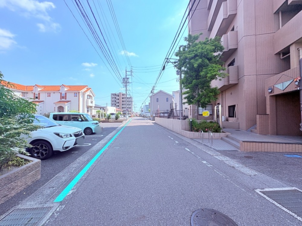 駅までフラットな道のり！毎日の通勤通学が快適に。