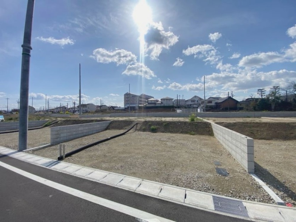 駅まで徒歩13分！