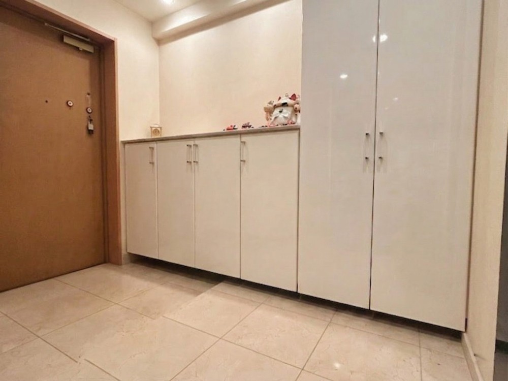 いつでもスッキリと片付く玄関です。