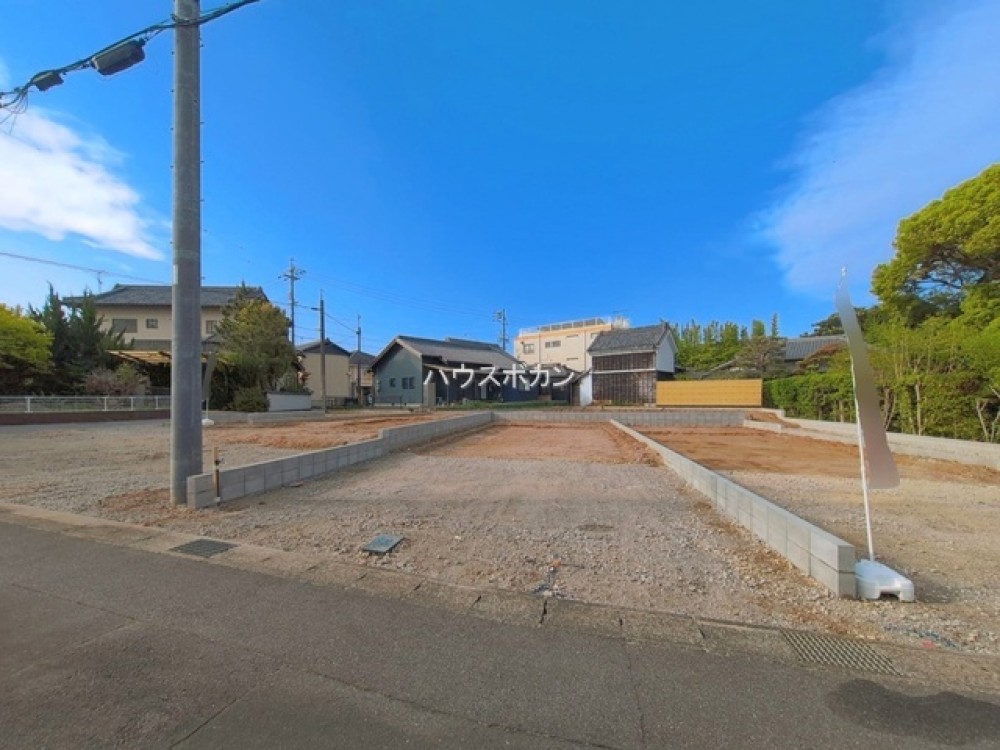 家族との会話を楽しめる対面キッチン♪