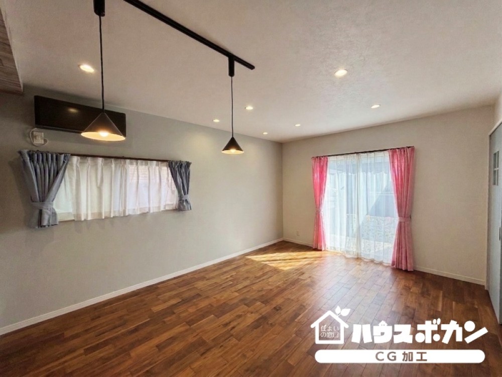 南向きの陽光が心地よい家族の笑顔弾む明るいお部屋