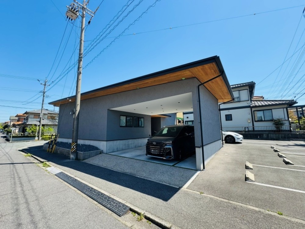 周辺環境充実のエリアです。