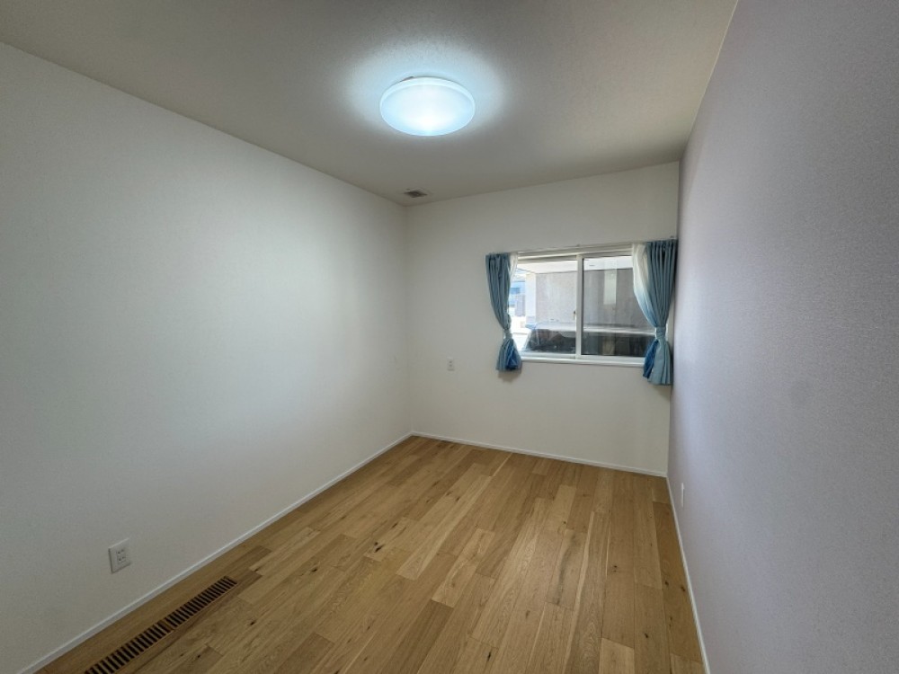 シンプルデザインの内装です。