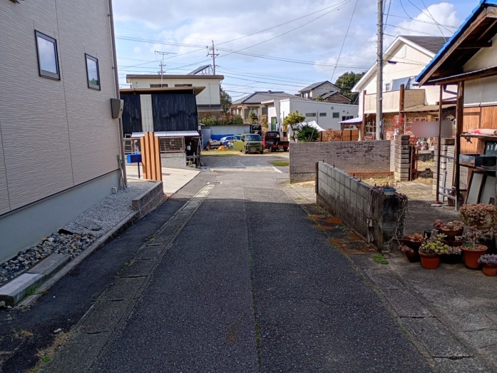 南西角地のため風通し、日当たり良好◎