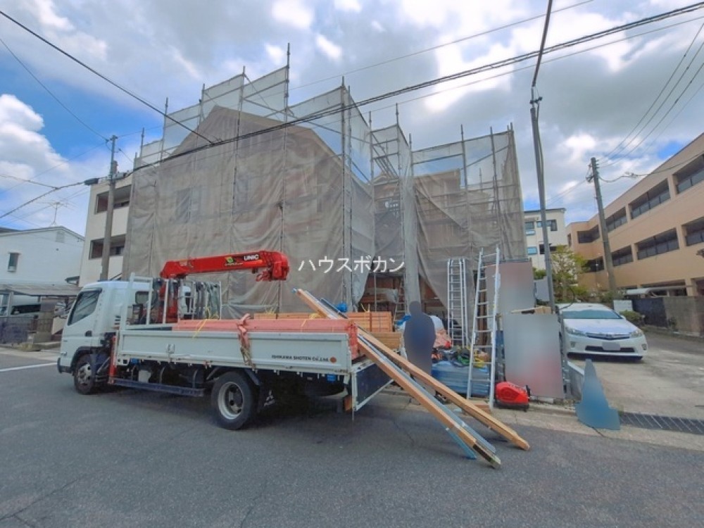 小学校徒歩約3分！