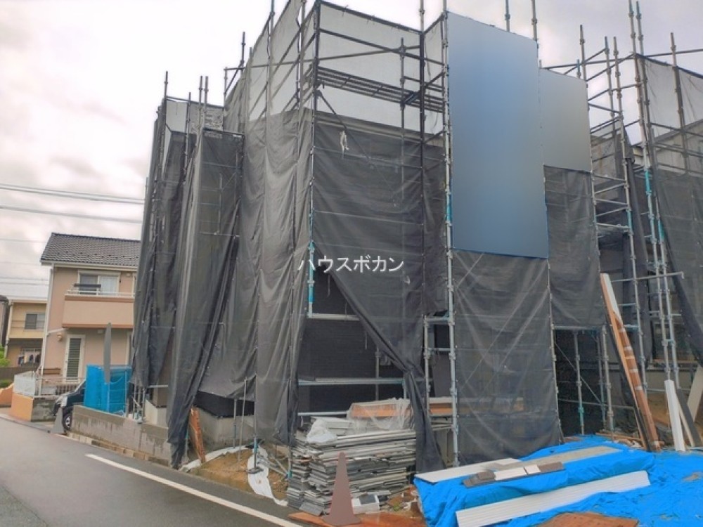 最寄り駅名鉄常滑線「聚楽園」駅！