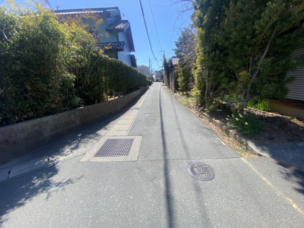 角地のため風通し、日当たり良好◎