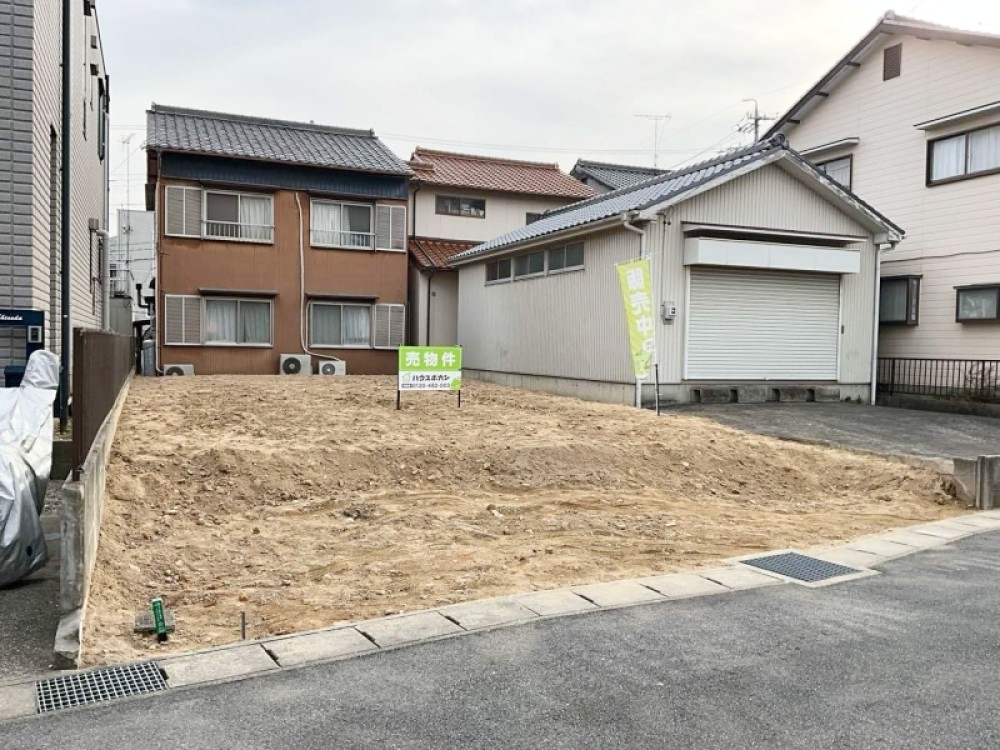 間口広々のため車の往来がスムーズです。