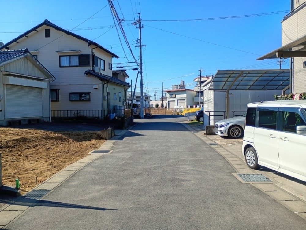 JR東海道本線「岡崎」駅徒歩約9分の駅近物件！