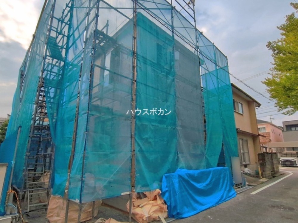 建築中の新築戸建、2026年11月完成予定！