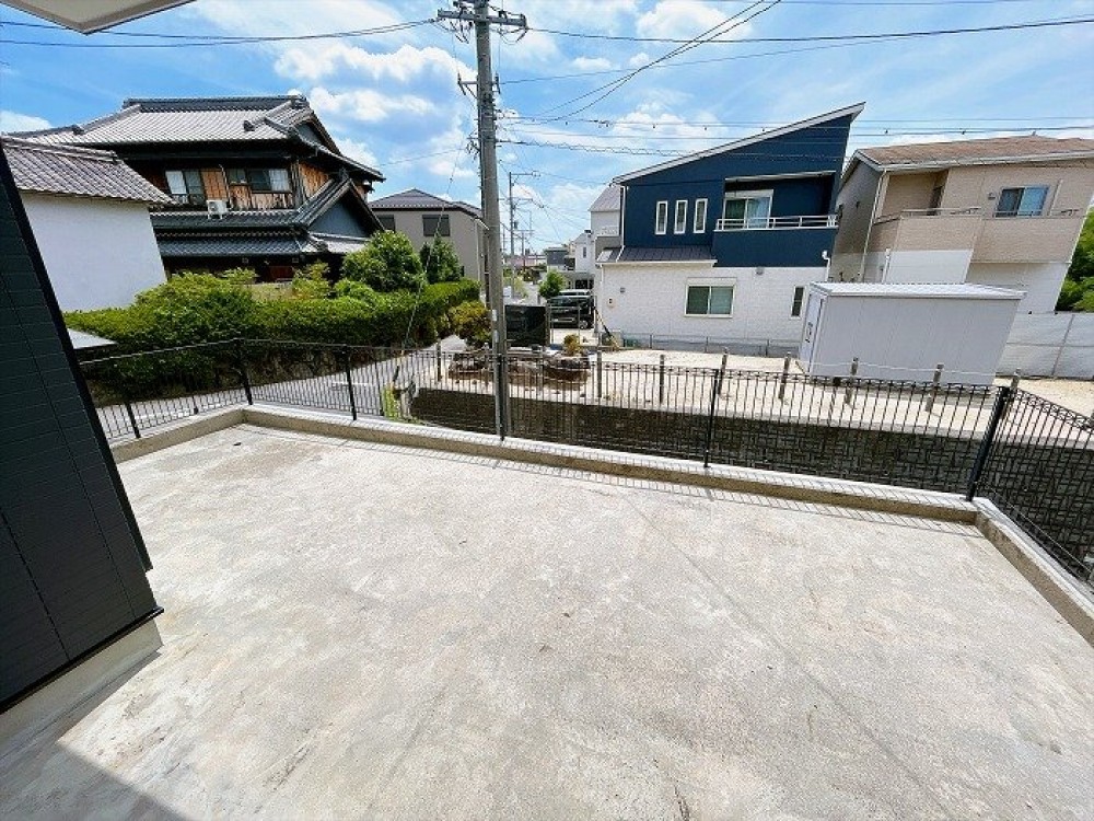 広々としたバルコニーで開放感◎