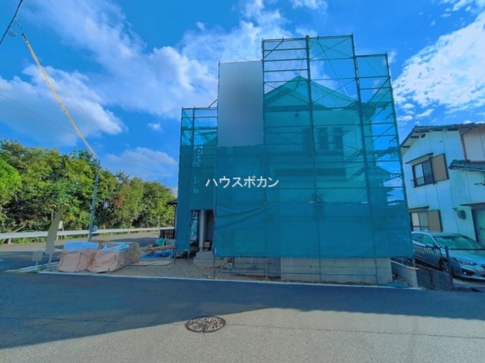 建築中の新築戸建、2026年10月完成予定！