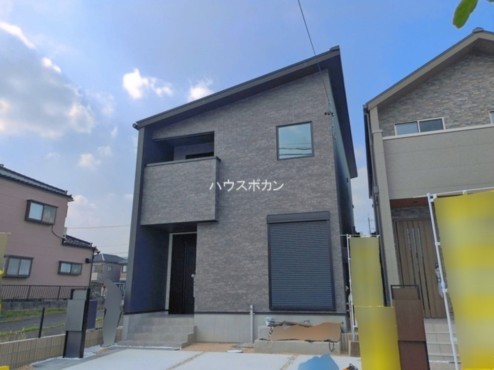 スタイリッシュな外観の新築戸建です！