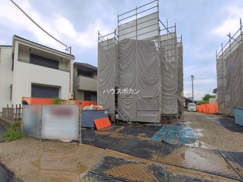 建築中の現場。2026年10月完成予定！