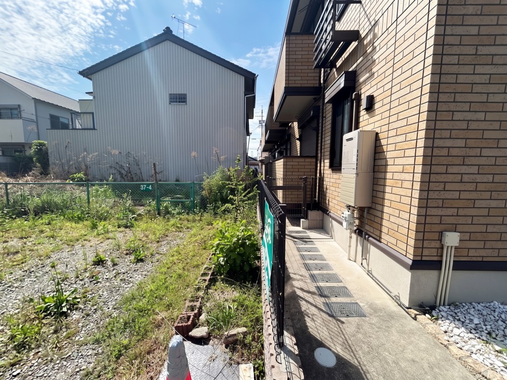 「岡崎公園前」駅徒歩約12分の駅近物件！