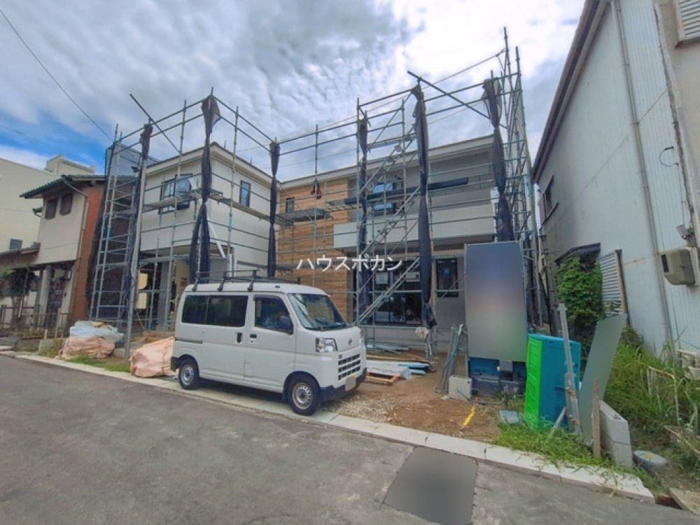 建築中の新築戸建、2026年9月完成予定！