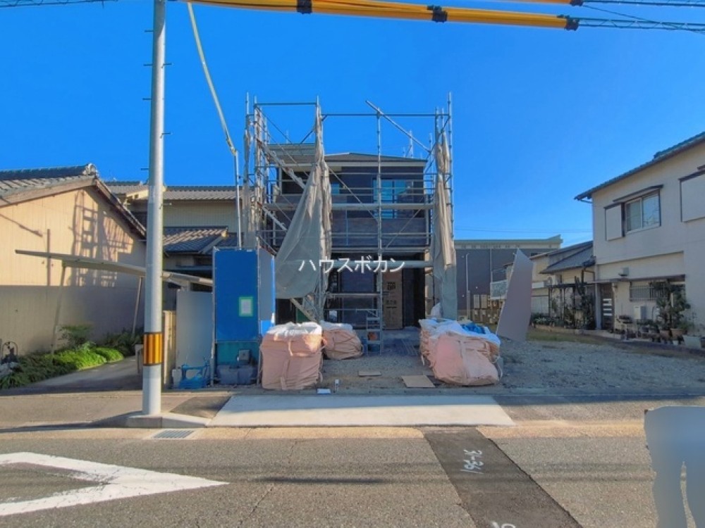 間口約8.9mのゆとりある敷地！