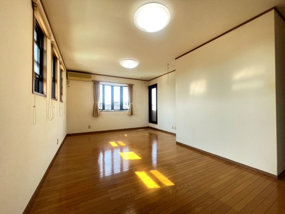 全居室収納付き！各部屋スッキリ収納◎