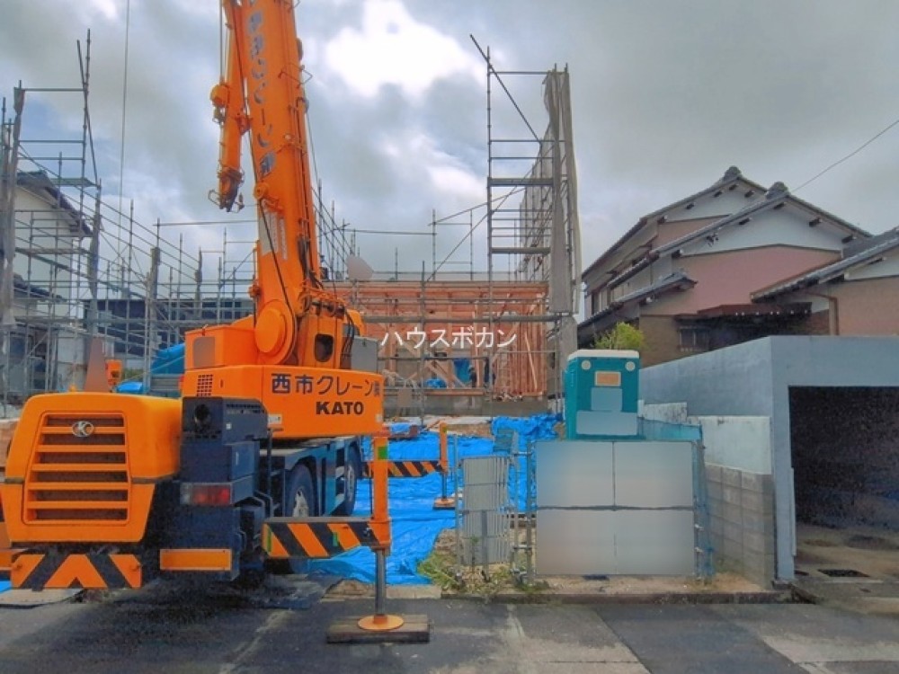 建築中につき、完成が楽しみな新築物件！