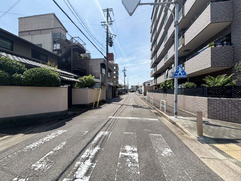 落ち着いた雰囲気の閑静な住宅地！