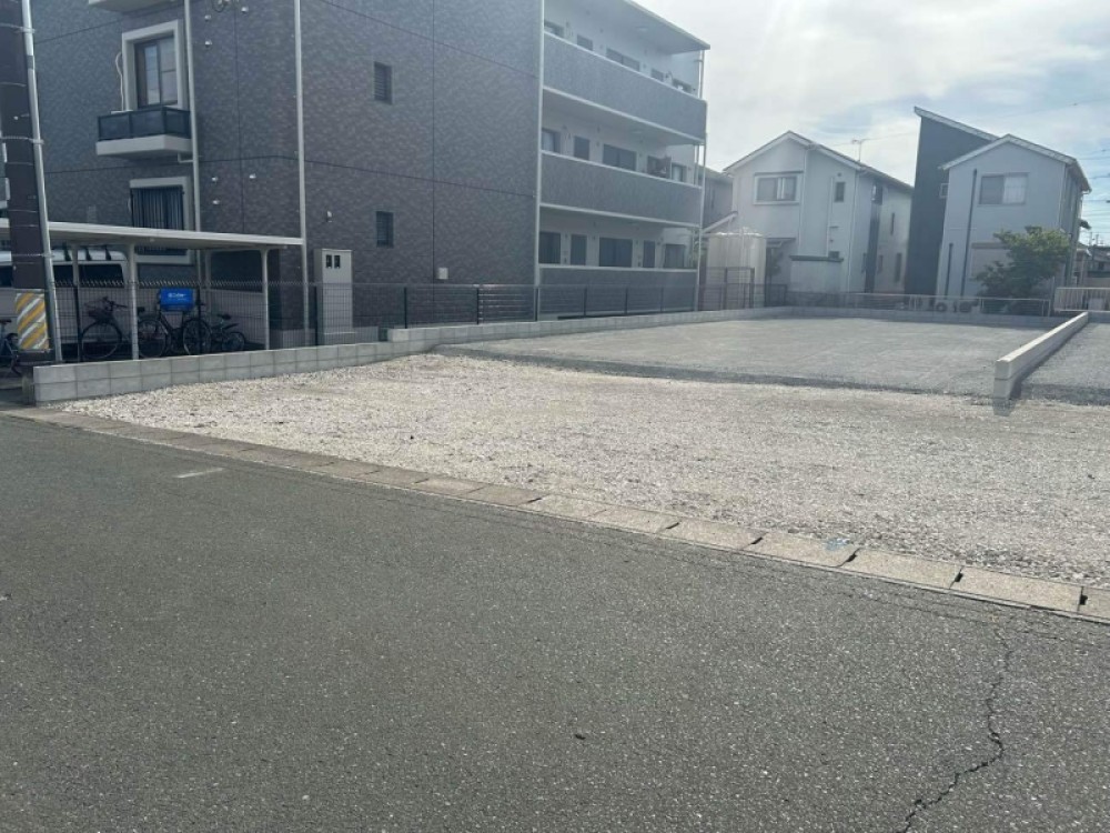 造成済み物件♪建築コストが抑えられます。