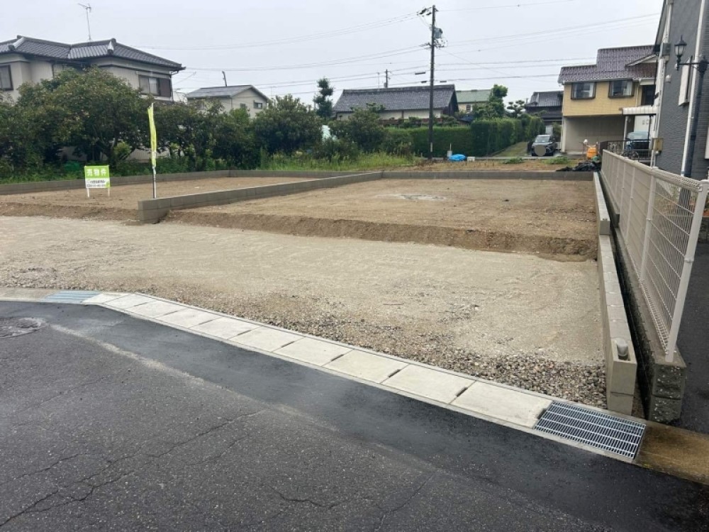 落ち着いた雰囲気の閑静な住宅地！