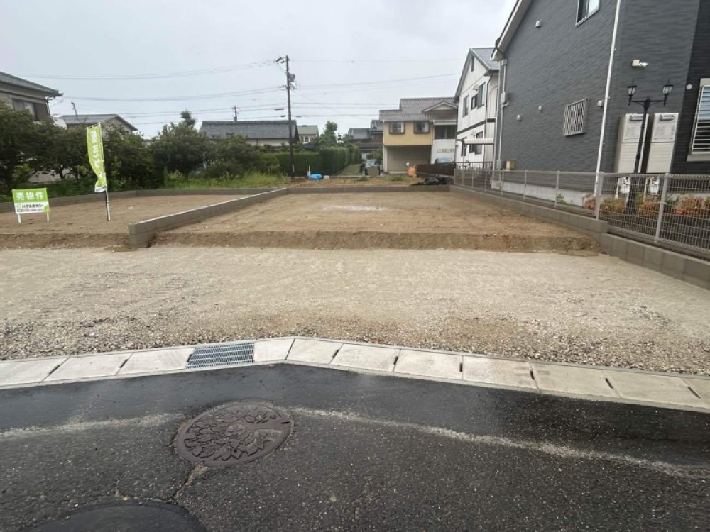 造成後のお引渡しのため、建築費用を抑えられる！