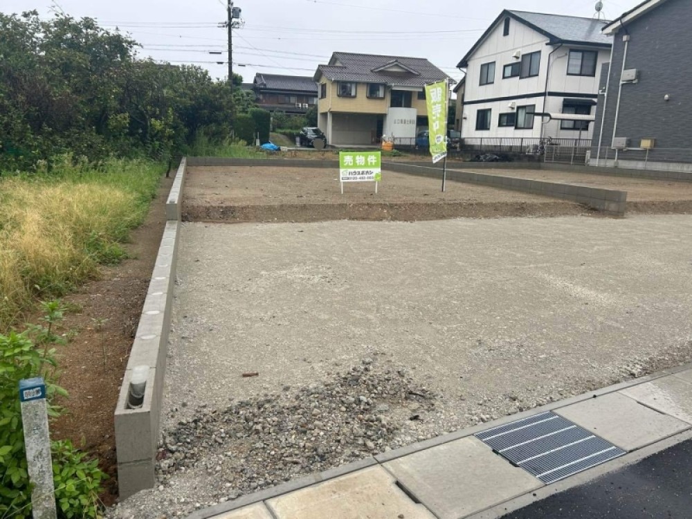 敷地47坪以上！駐車3台計画も可能！