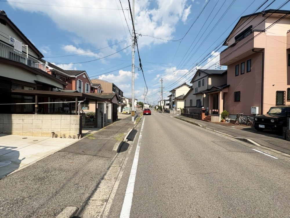 落ち着いた雰囲気の閑静な住宅街♪