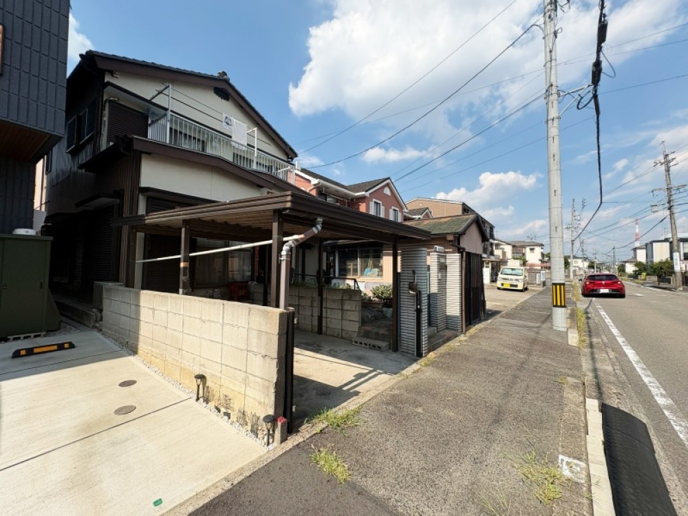 現地は高低差が少なく、日当たり・通風良好です♪