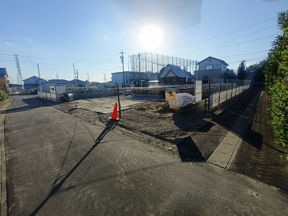 閑静な住宅街に位置する分譲地です!