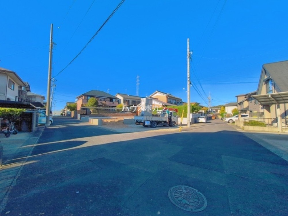 幅員約6mの前面道路で、ゆとりある接道環境！
