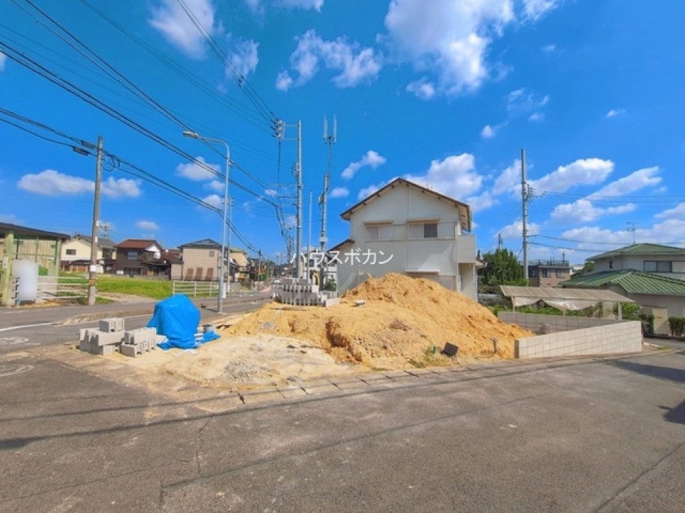 建築中につき完成が楽しみな現地です！
