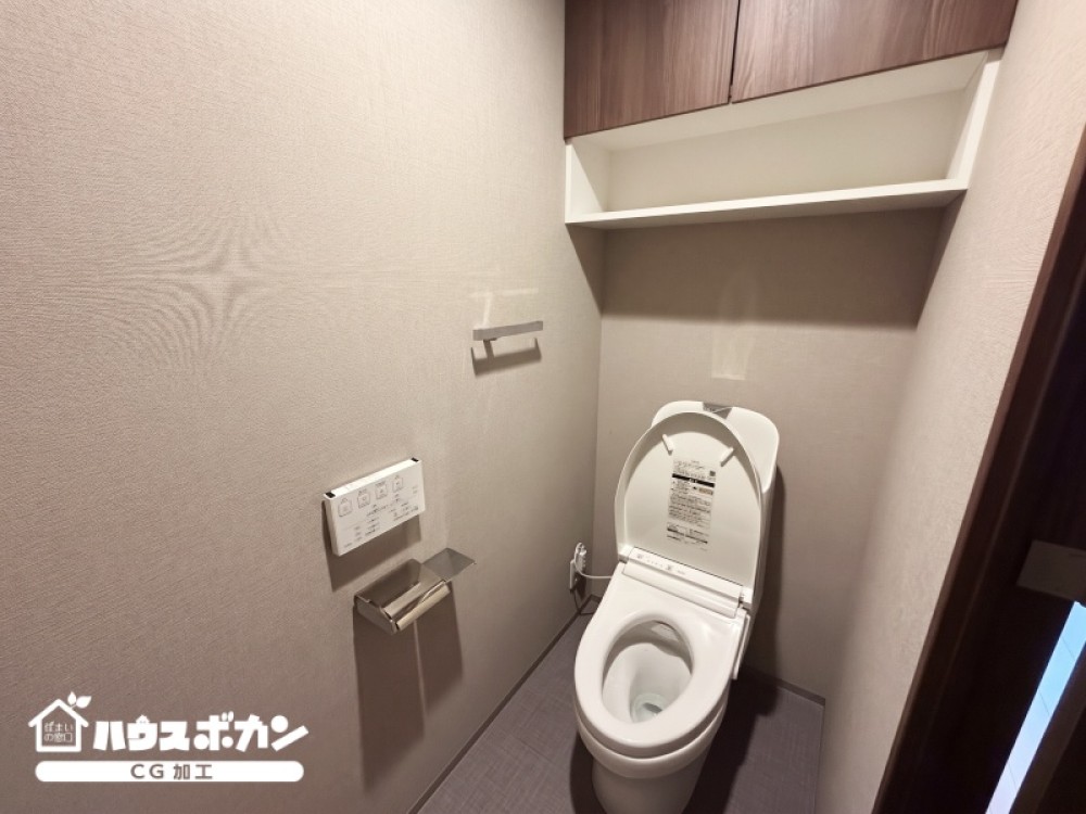 温水洗浄便座付き。