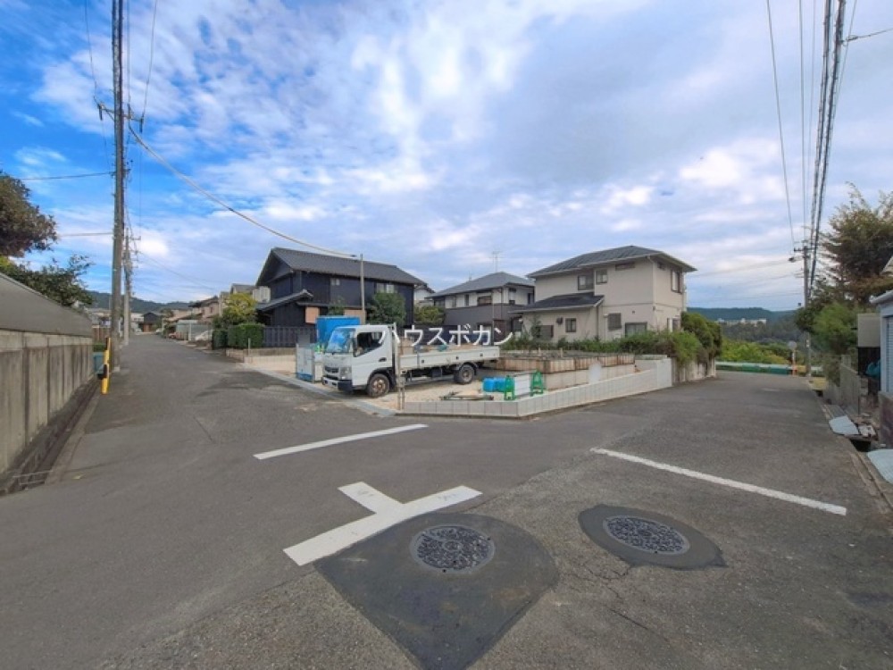 角地につき開放感のある建築中現場！