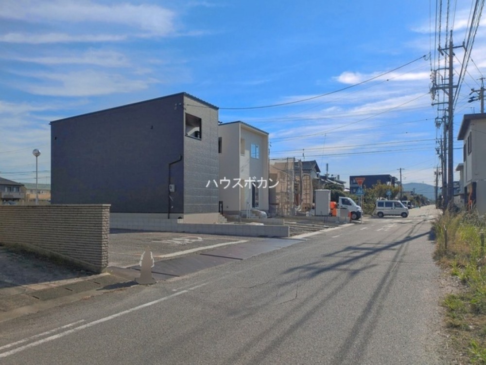 西尾市熊味町　Ⅱ期　全2棟　A棟 画像4