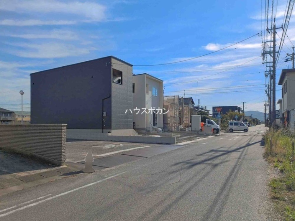 西尾市熊味町　Ⅱ期　全2棟　B棟 画像5