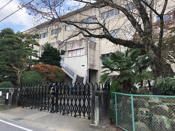 美川中学校 画像