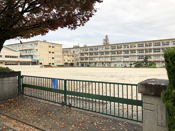 南中学校 画像