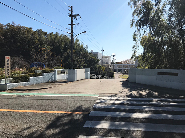 旭南中学校 画像
